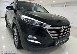 Hyundai TL Tucson 2.0 GLS AT Sunroof 2015 Black